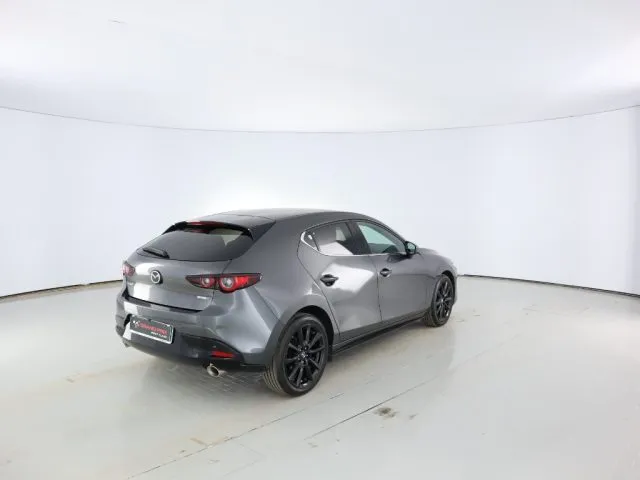 Mazda 3 - dettaglio 4
