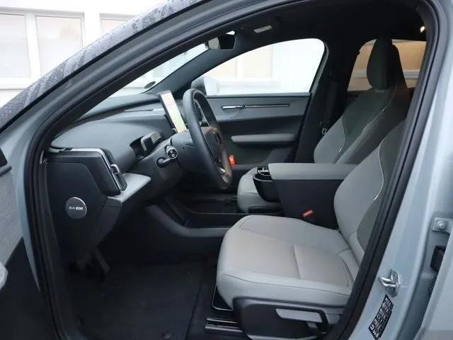 Volvo ex30 - dettaglio 701