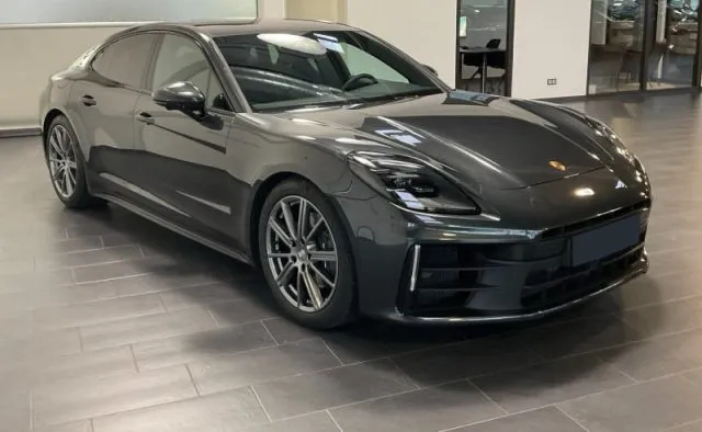 Porsche panamera - dettaglio 19