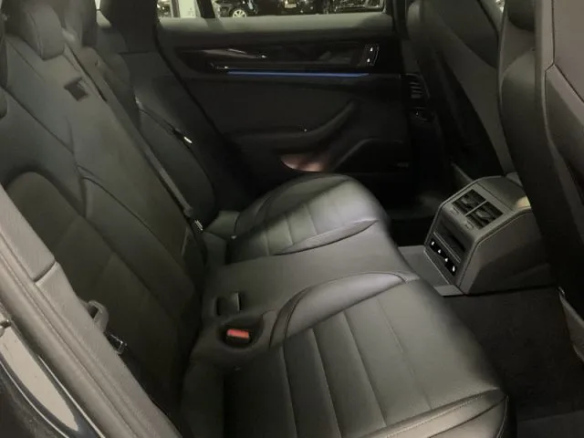 Porsche panamera - dettaglio 178