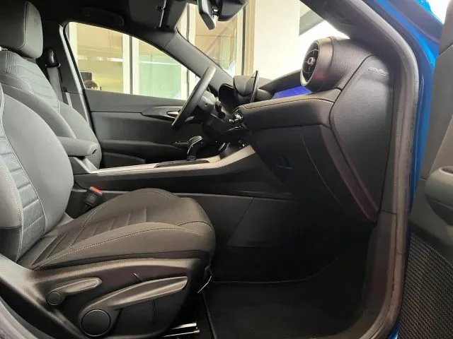 Alfa Romeo Tonale 1.5 160 CV MHEV TCT7 Ti - Foto 13