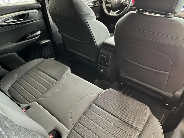 Alfa Romeo Tonale 1.5 160 CV MHEV TCT7 Ti - Foto 14