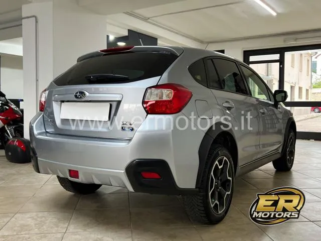 Subaru XV 2.0D Style 4WD 147cv - Foto 4
