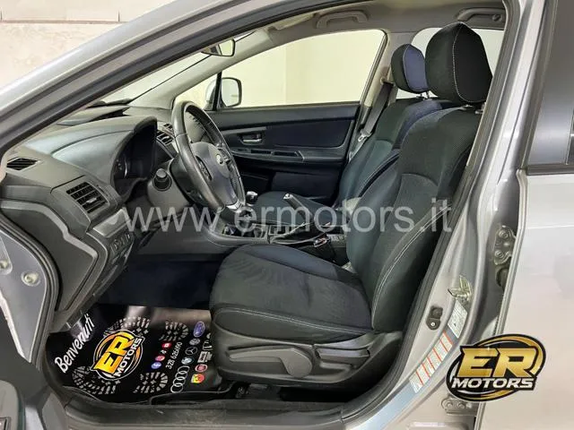 Subaru XV 2.0D Style 4WD 147cv - Foto 9