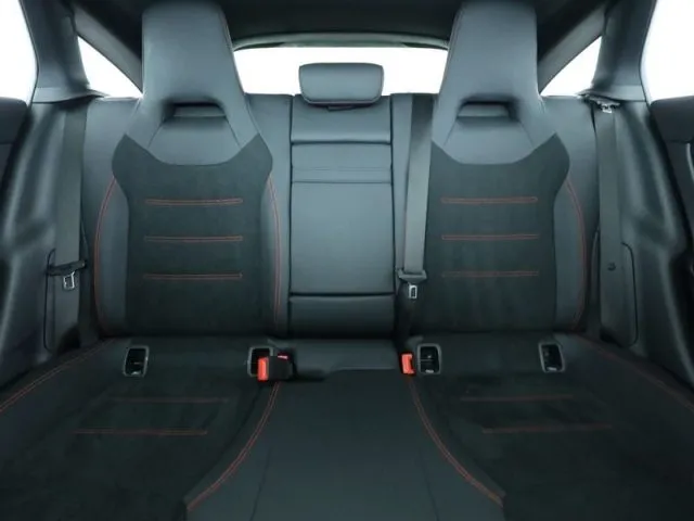 Mercedes-benz cla 200 - dettaglio 232