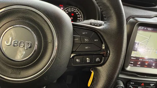 Jeep Renegade Renegade 1.6 Mjt DDCT 120CV Limited - Foto 9