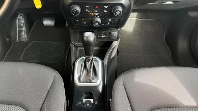 Jeep Renegade Renegade 1.6 Mjt DDCT 120CV Limited - Foto 12