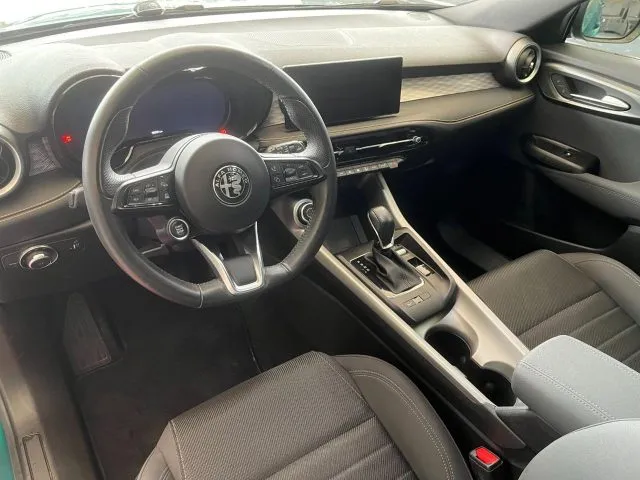 Alfa Romeo Tonale 1.5 160 CV MHEV TCT7 Ti - Foto 11