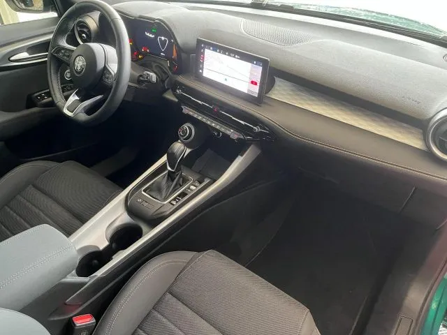 Alfa Romeo Tonale 1.5 160 CV MHEV TCT7 Ti - Foto 13