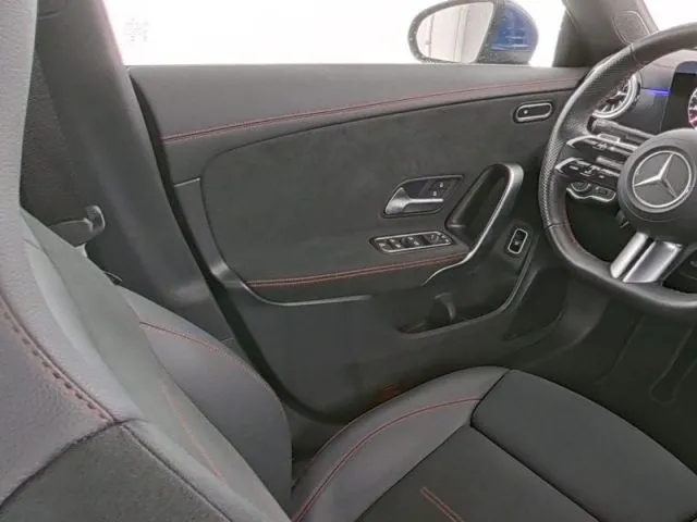 Mercedes-benz cla 200 - dettaglio 98