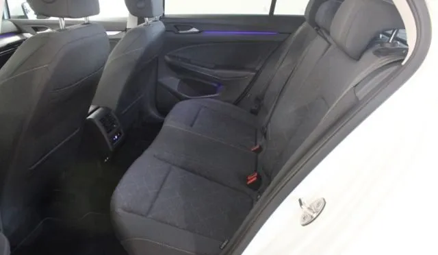 Volkswagen golf - dettaglio 630