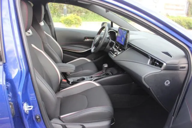 Toyota Corolla GR SPORT 1.8 Hybrid Touring Sports - Foto 9