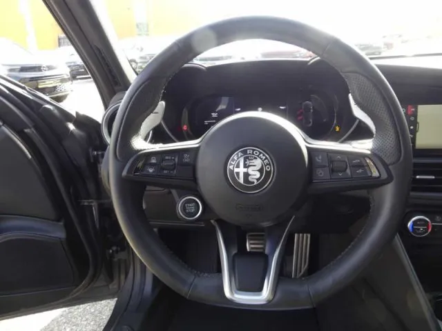 Alfa Romeo Giulia Giulia 2.0 Turbo 280CV AT8 AWD Q4 Veloce - Foto 86