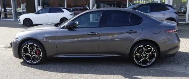 Alfa Romeo Giulia Giulia 2.0 Turbo 280CV AT8 AWD Q4 Veloce - Foto 148