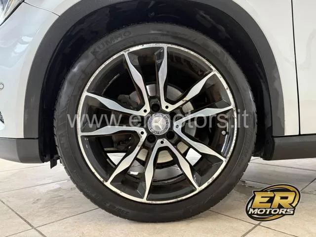 Mercedes-Benz GLA 220 CDI 4Matic Sport 170cv AUTO 19