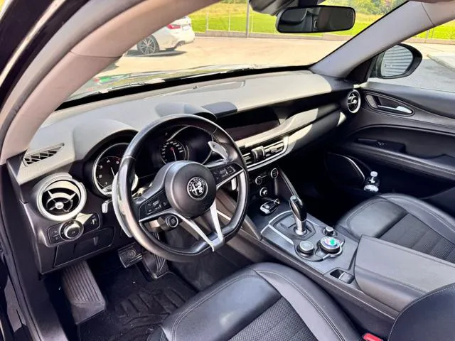 Alfa Romeo Stelvio Stelvio 2.2 T.dies. 210CV AT8 Q4 Estrema - Foto 25