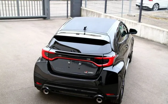 Toyota yaris - dettaglio 182