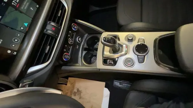 Alfa Romeo Stelvio Stelvio 2.2 T.diesel 210CV AT8 Q4 Veloce - Foto 47