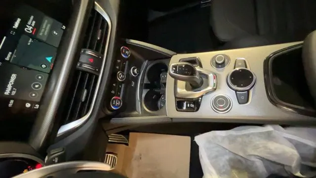 Alfa Romeo Stelvio Stelvio 2.2 T.diesel 210CV AT8 Q4 Veloce - Foto 48