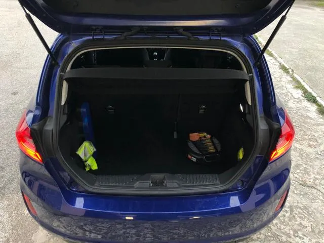 Ford Fiesta 1.5 TDCi 5 porte Plus - Foto 4