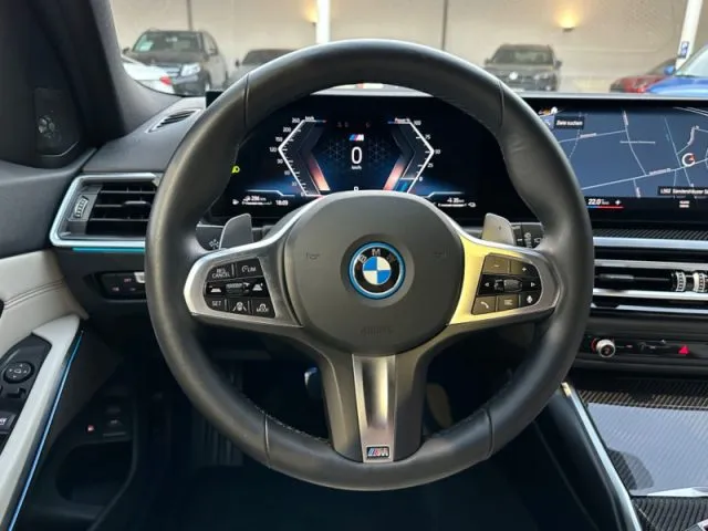 Bmw 330 - dettaglio 31
