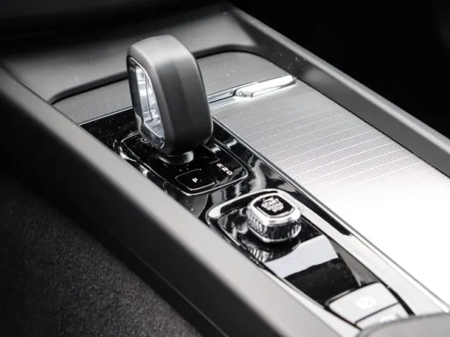 Volvo xc60 - dettaglio 80