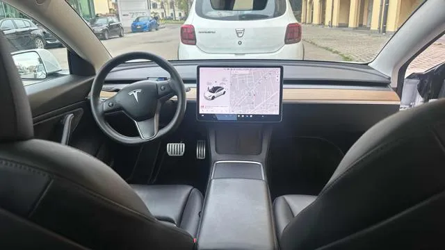 Tesla Model 3 Long Range Performance AWD - Foto 11