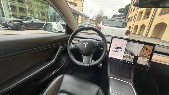 Tesla Model 3 Long Range Performance AWD - Foto 14