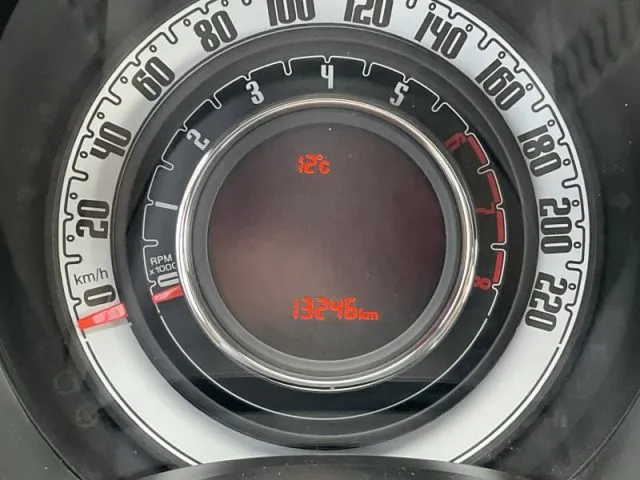 Fiat 500 C 1.0 Hybrid - Foto 52