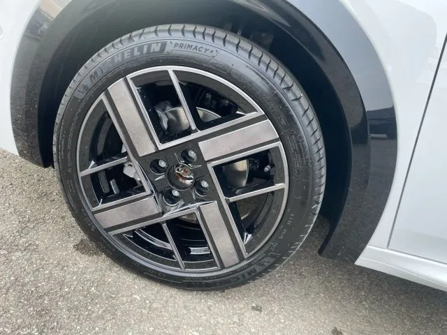 Lancia ypsilon - dettaglio 11