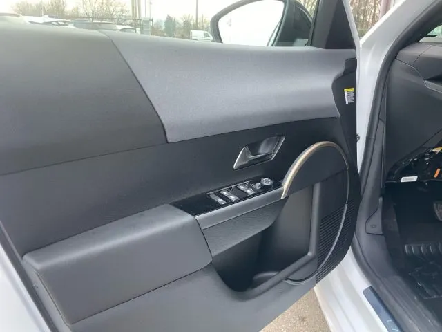 Lancia ypsilon - dettaglio 12