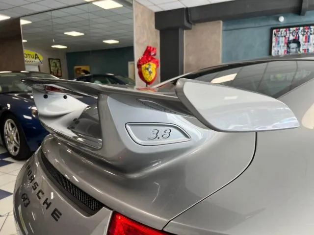 Porsche 911 3.8 GT3 - Foto 11
