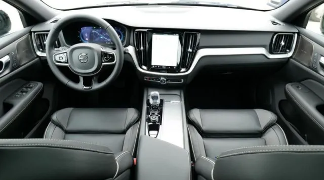 Volvo v60 - dettaglio 31