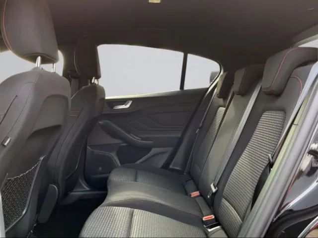 Ford focus - dettaglio 16