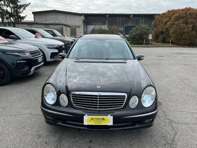 Mercedes-Benz E 280 CDI V6 cat S.W. Avantgarde Sport - Foto 3