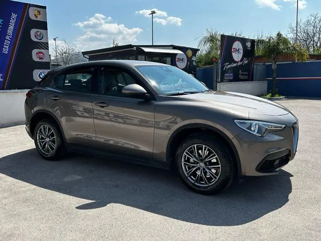 Alfa Romeo Stelvio Stelvio 2.2 T.diesel 210CV AT8 Q4 Lusso - Foto 2