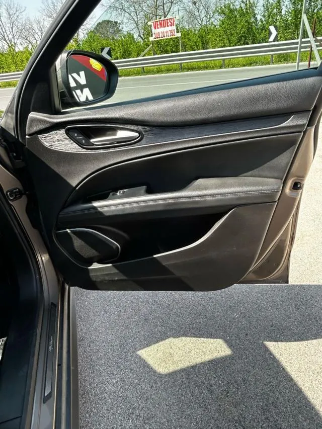 Alfa Romeo Stelvio Stelvio 2.2 T.diesel 210CV AT8 Q4 Lusso - Foto 10