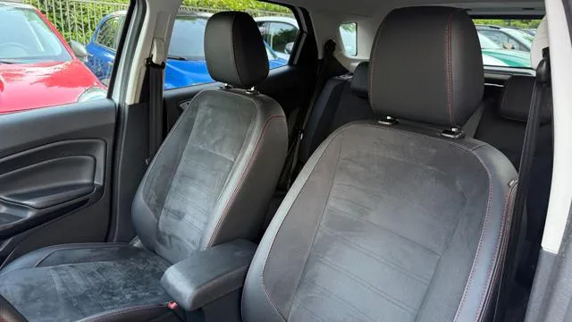 Ford EcoSport EcoSport 1.0 EcoBoost 125 CV S&S ST-Line - Foto 15
