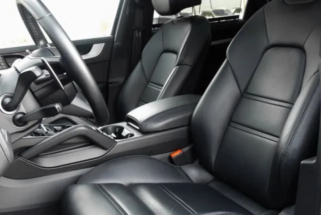 Porsche cayenne - dettaglio 48