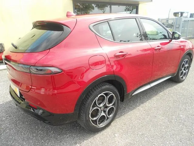 Alfa Romeo Tonale 1.5 TCT7 TI - Foto 4