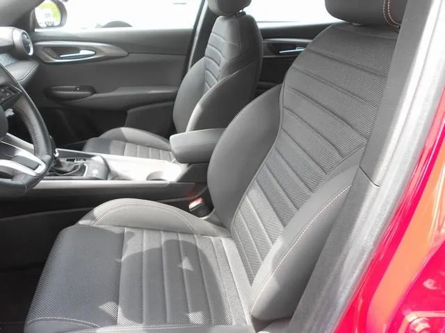 Alfa Romeo Tonale 1.5 TCT7 TI - Foto 9