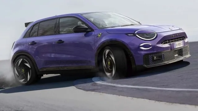 Abarth 600e Turismo - Foto 306