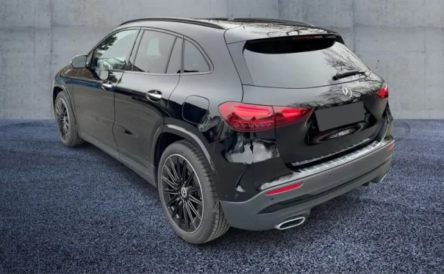 Mercedes-benz gla 200 - dettaglio 19