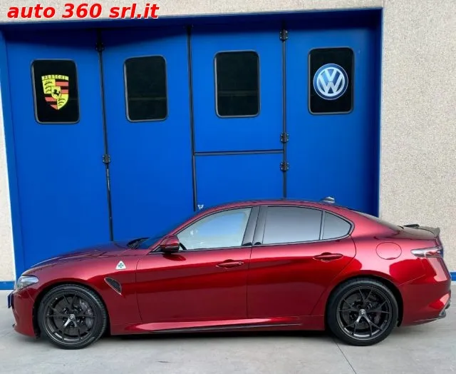Alfa Romeo Giulia Giulia 2.9 T V6 AT8 Quadrifoglio - Foto 4