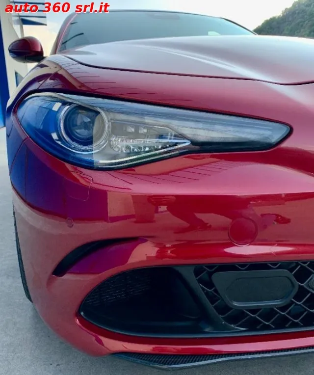 Alfa Romeo Giulia Giulia 2.9 T V6 AT8 Quadrifoglio - Foto 6