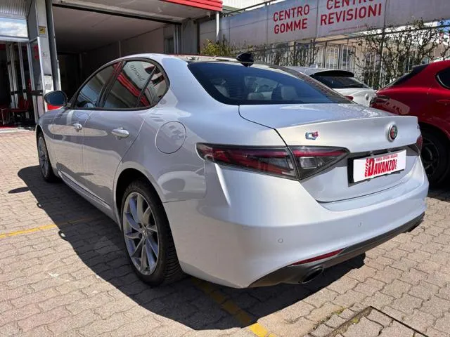 Alfa Romeo Giulia 2.0 Turbo 280 CV AT8 AWD Q4 Ti - Foto 3