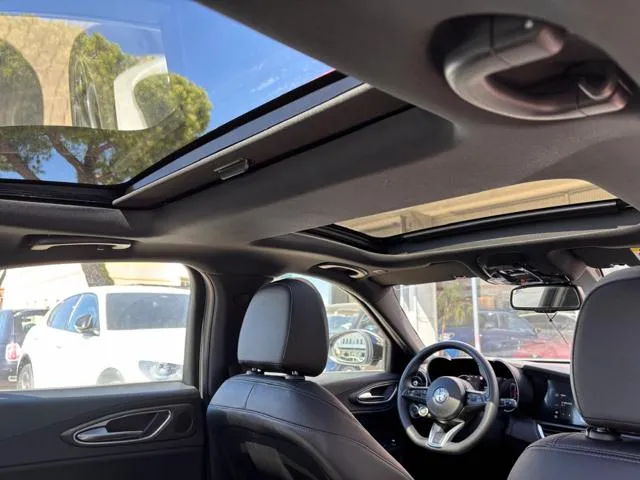 Alfa Romeo Giulia 2.0 Turbo 280 CV AT8 AWD Q4 Ti - Foto 6