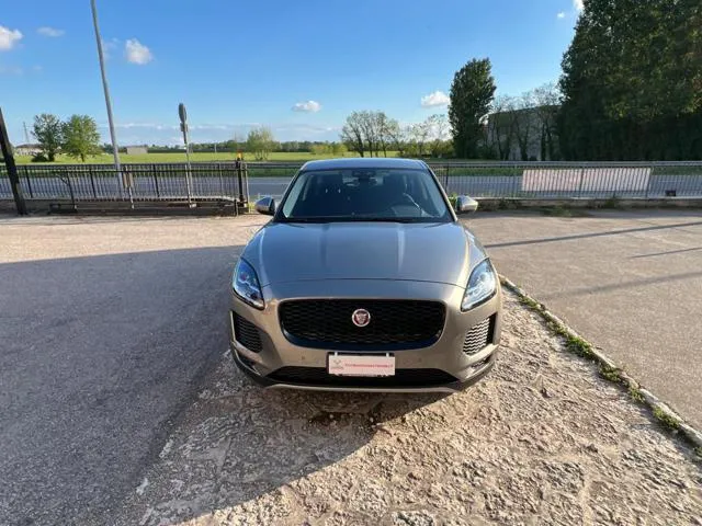 Jaguar E-Pace 2.0D 150 CV - Foto 2