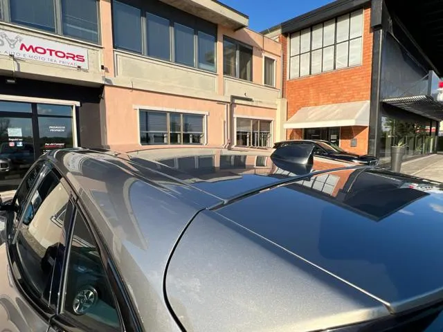 Jaguar E-Pace 2.0D 150 CV - Foto 11