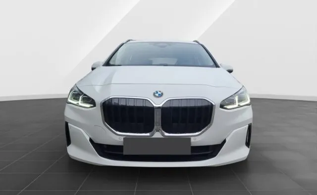 Bmw 218 - dettaglio 53